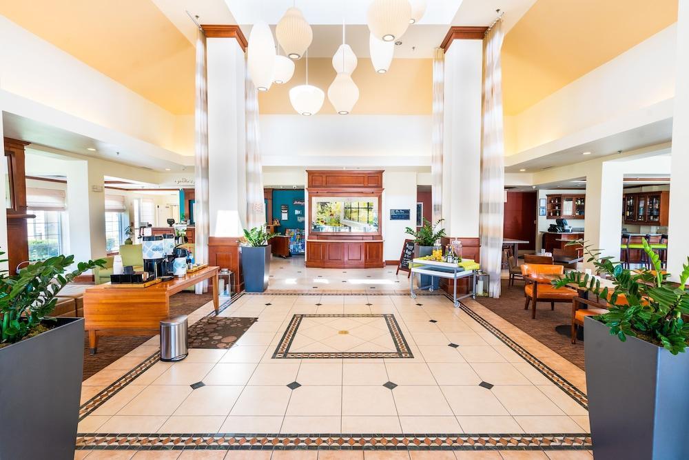 Hilton Garden Inn Ontario Rancho Cucamonga Bagian luar foto