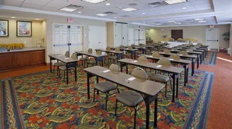 Hilton Garden Inn Ontario Rancho Cucamonga Bagian luar foto